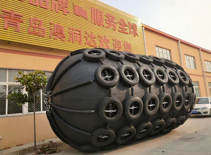Marine Inflatable Rubber Fenders များသည် Marine Inflatable Rubber Fenders များသည် Marine Operations တွင် ဘေးကင်းရေးနှင့် ထိရောက်မှုကို မည်သို့တိုးတက်စေသနည်း။