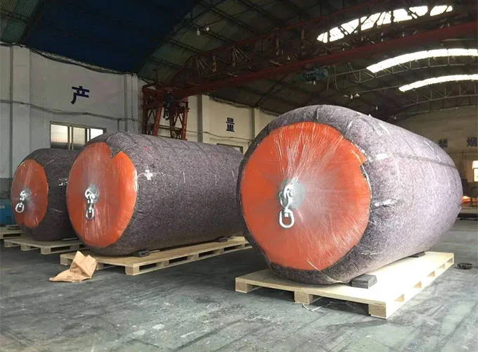 Polyurethane Floating Fender သည် အဏ္ဏဝါကာကွယ်ရေးအတွက် ယုံကြည်စိတ်ချရသော ရွေးချယ်မှုဖြစ်စေသည့်အရာ။